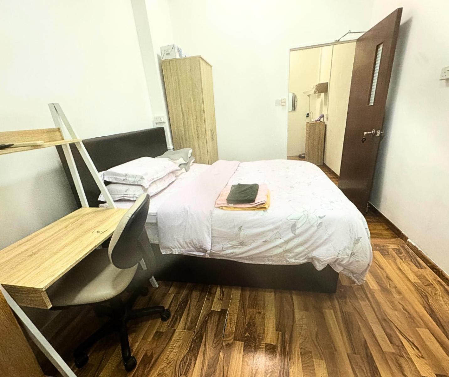 Spacious At Citycentre Apartemen Singapore